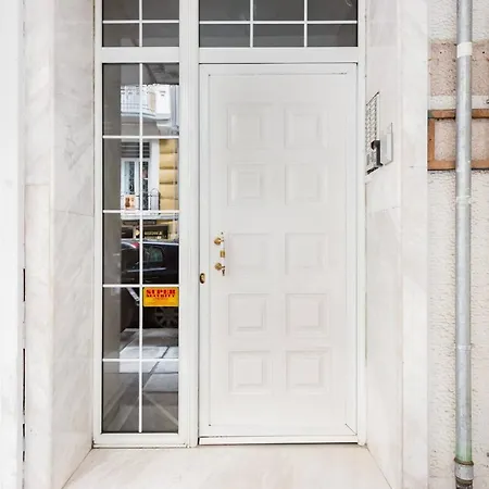 Nat's Place An Exquisite Next To Metro * Selanik